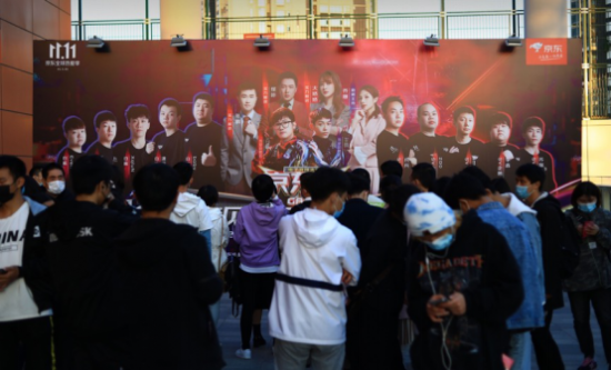 2024年中国大陆PC市场出货量预测下降4%达3970万台